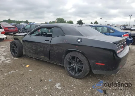 2017 Dodge Challenger Sxt z USA, uszkodzony, nr VIN 2C3CDZAG3HH592068